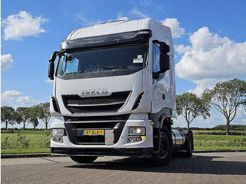 Влекач IVECO Stralis