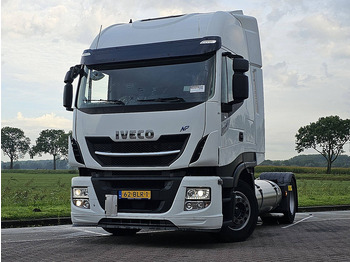 Влекач IVECO Stralis