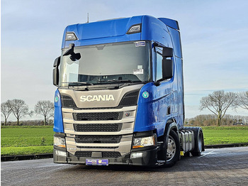 Влекач SCANIA R 450