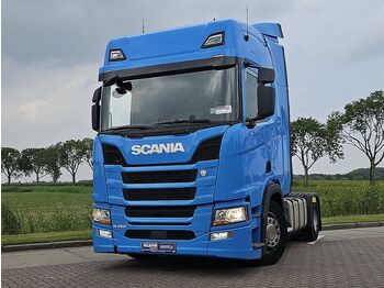 Влекач SCANIA R 450