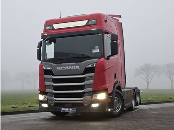 Влекач SCANIA R 520