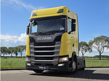 Влекач SCANIA S 450