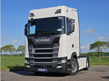 Влекач SCANIA S 450
