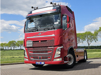 Влекач VOLVO FH 460
