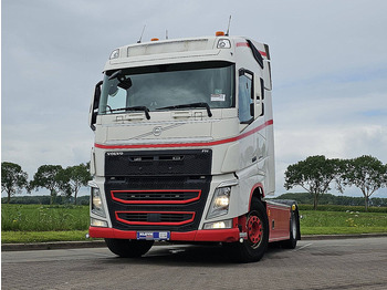 Влекач VOLVO FH 460