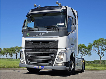 Влекач VOLVO FH 460