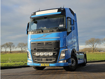 Влекач VOLVO FH 460
