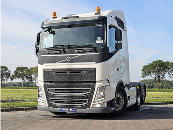 Влекач VOLVO FH 500