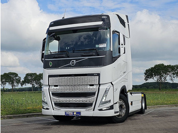 Влекач VOLVO FH 500