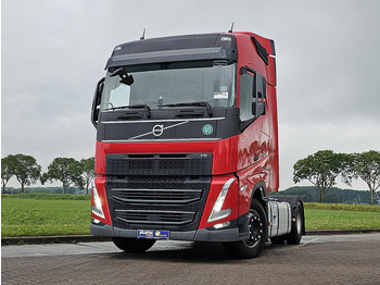 Влекач VOLVO FH 500