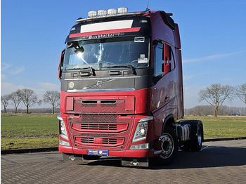 Влекач VOLVO FH 500
