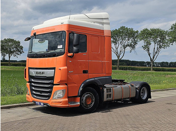 Влекач DAF XF 450: снимка 2