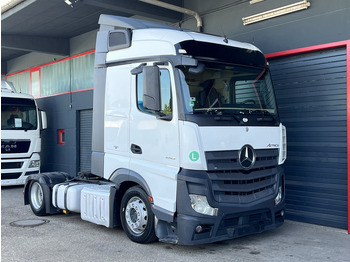 Влекач MERCEDES-BENZ Actros 1843