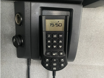 Влекач Renault T460 EURO6 Klima ACC-Tempomat Spurhalteassistent: снимка 3