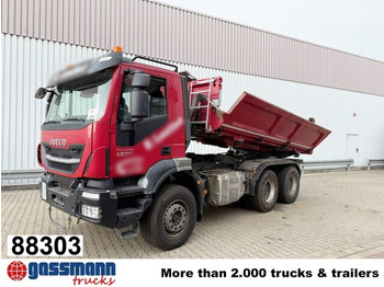 Самосвал камион IVECO Trakker