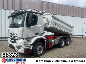 Самосвал камион MERCEDES-BENZ Arocs 2651