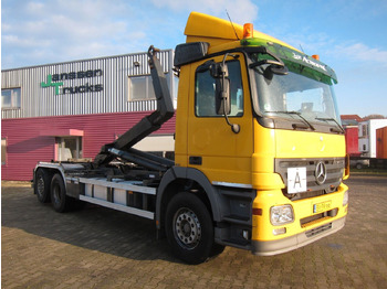 Мултилифт с кука камион MERCEDES-BENZ Actros 2536
