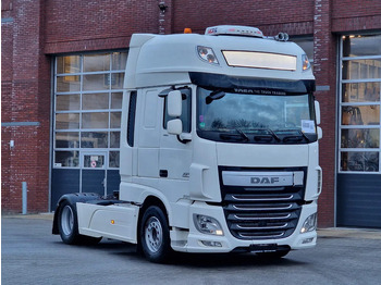 Влекач DAF XF 460