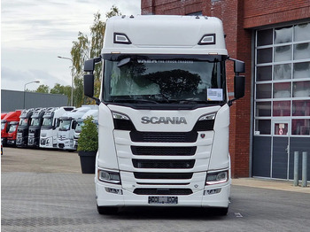 Лизинг на Scania 590S V8 NGS Highline 6x2/4 - New - Full spec - Retarder - Night clima - New dashboard - Leather - NEW Scania 590S V8 NGS Highline 6x2/4 - New - Full spec - Retarder - Night clima - New dashboard - Leather - NEW: снимка 2
