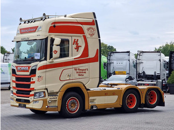 Влекач Scania R580 V8 NGS Highline 6x2 - PTO/Hydraulic - 2.95 WB - Retarder - Night clima - Custom interior: снимка 3 Влекач Scania R580 V8 NGS Highline 6x2 - PTO/Hydraulic - 2.95 WB - Retarder - Night clima - Custom interior: снимка 3