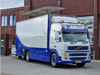 За превоз на животни камион VOLVO FM 380