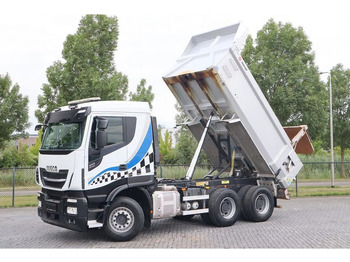 Самосвал камион IVECO Stralis
