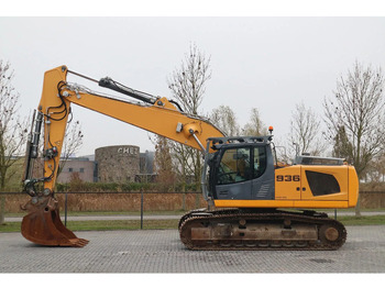Верижен багер LIEBHERR R 936