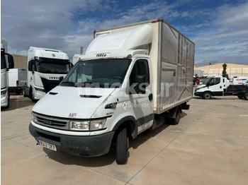 Лекотоварен автомобил фургон IVECO Daily 35c14