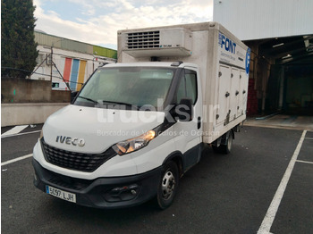 Лекотоварен автомобил фургон IVECO Daily 35c16