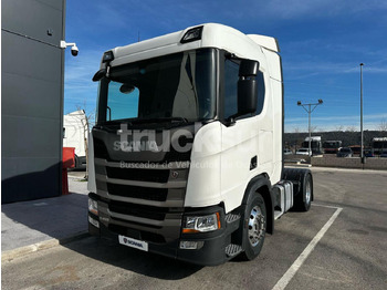 Влекач SCANIA R 450