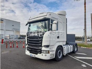 Влекач SCANIA R 520