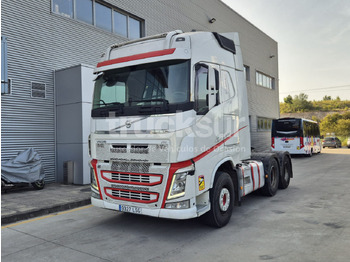 Влекач VOLVO FH