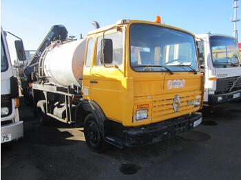 Камион цистерна RENAULT