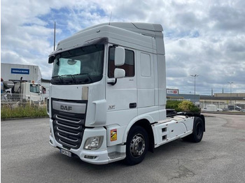 Влекач DAF XF 460
