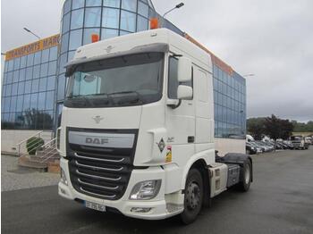 Влекач DAF XF 460