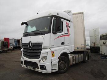 Влекач MERCEDES-BENZ Actros 1845