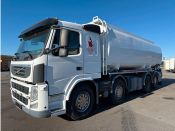 Камион цистерна VOLVO FM 460