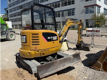 Мини багер CATERPILLAR 302.7DCR