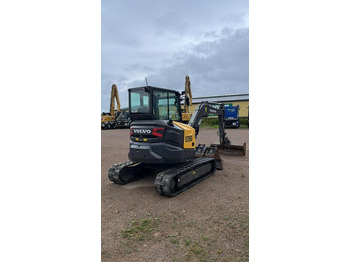 Мини багер Volvo ECR50F: снимка 4