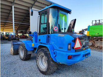 Колесен товарач VOLVO L35G