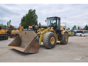 Колесен товарач NEW HOLLAND W270