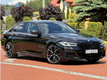 Седан BMW