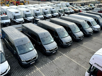 Товарен бус VOLKSWAGEN Crafter