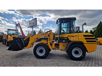 Колесен товарач TEREX