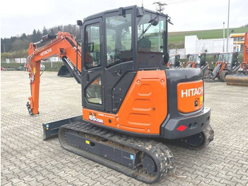 Мини багер Hitachi ZX 65 USB-6: снимка 3