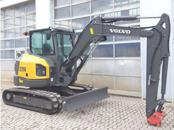Мини багер Volvo ECR 58 F: снимка 4