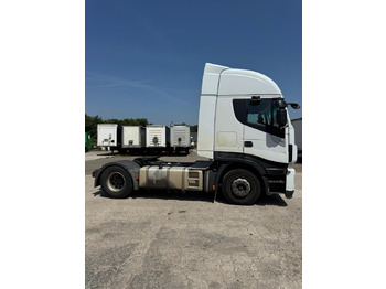Влекач Iveco Stralis AS 440: снимка 2