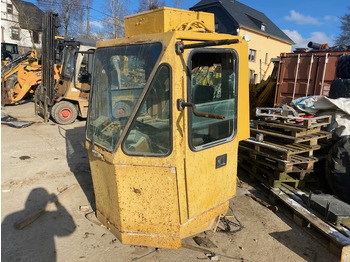 Кабина и интериор CATERPILLAR