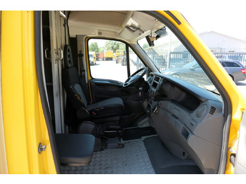 Лекотоварен автомобил фургон IVECO Daily 35 S11 C30C AUTOMATIK KAMERA MAXI Regale L: снимка 5