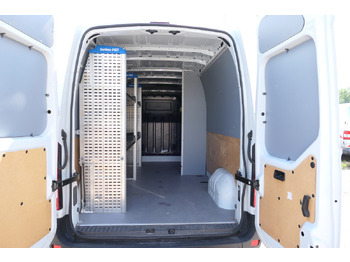 Товарен бус RENAULT Master